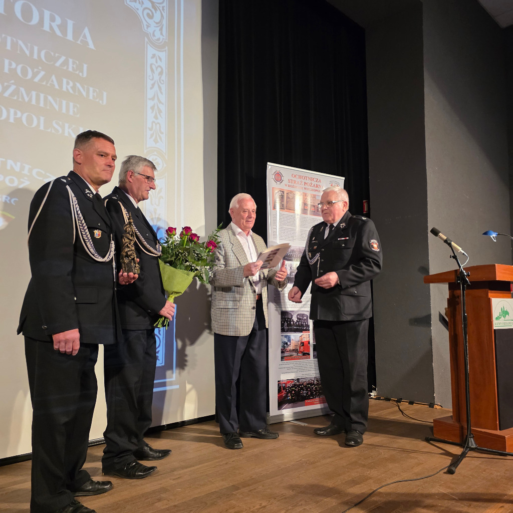 Promocja nowego wydawnictwa o historii koźmińskiej OSP